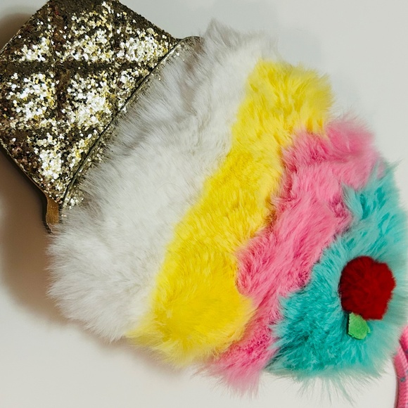 NWOT Plush Ice Cream Cone Gold Glitter Crossbody - Picture 2 of 2